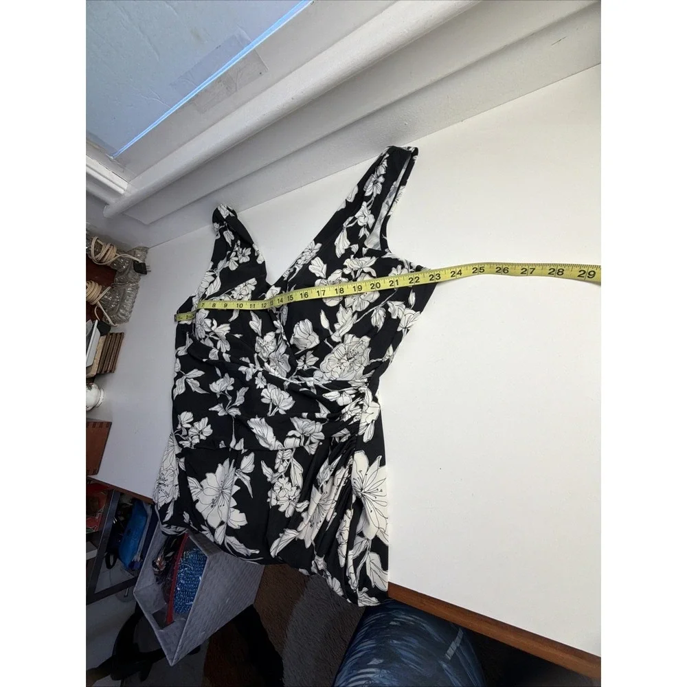 Lands' End Floral Faux Wrap Swimsuit  Dress‎ Plus Sz 24W Black White One Piece